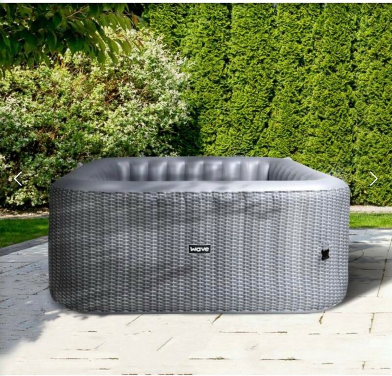 Luxury Inflatable 4 Persons Spa Hot Tub for sale from United Kingdom