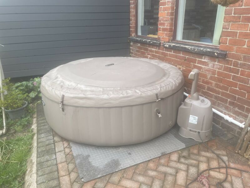 Intex Purespa Hot Tub Bubble Jet 6 Person Spa - Beige Needs Repair for ...