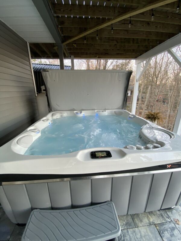 Caldera Tahitian Hot Tub Spa for sale from United States