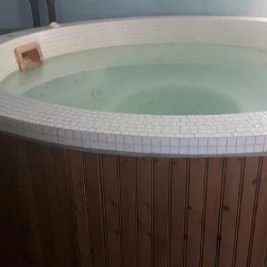 tiled hot tub
