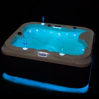 jacuzzi